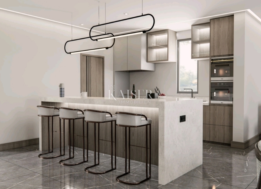 Istria, Parenzo - attico di lusso a 800 metri dal mare