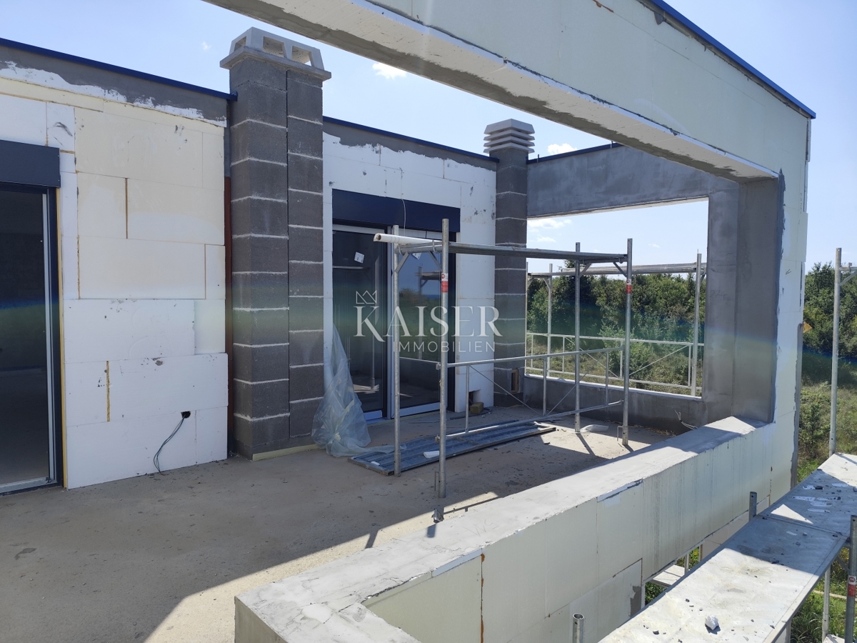 Istria, Parenzo - attico di lusso a 800 metri dal mare