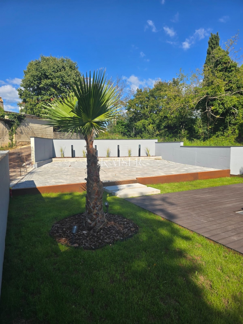 Istria, Barban - Moderna casa bifamiliare con piscina