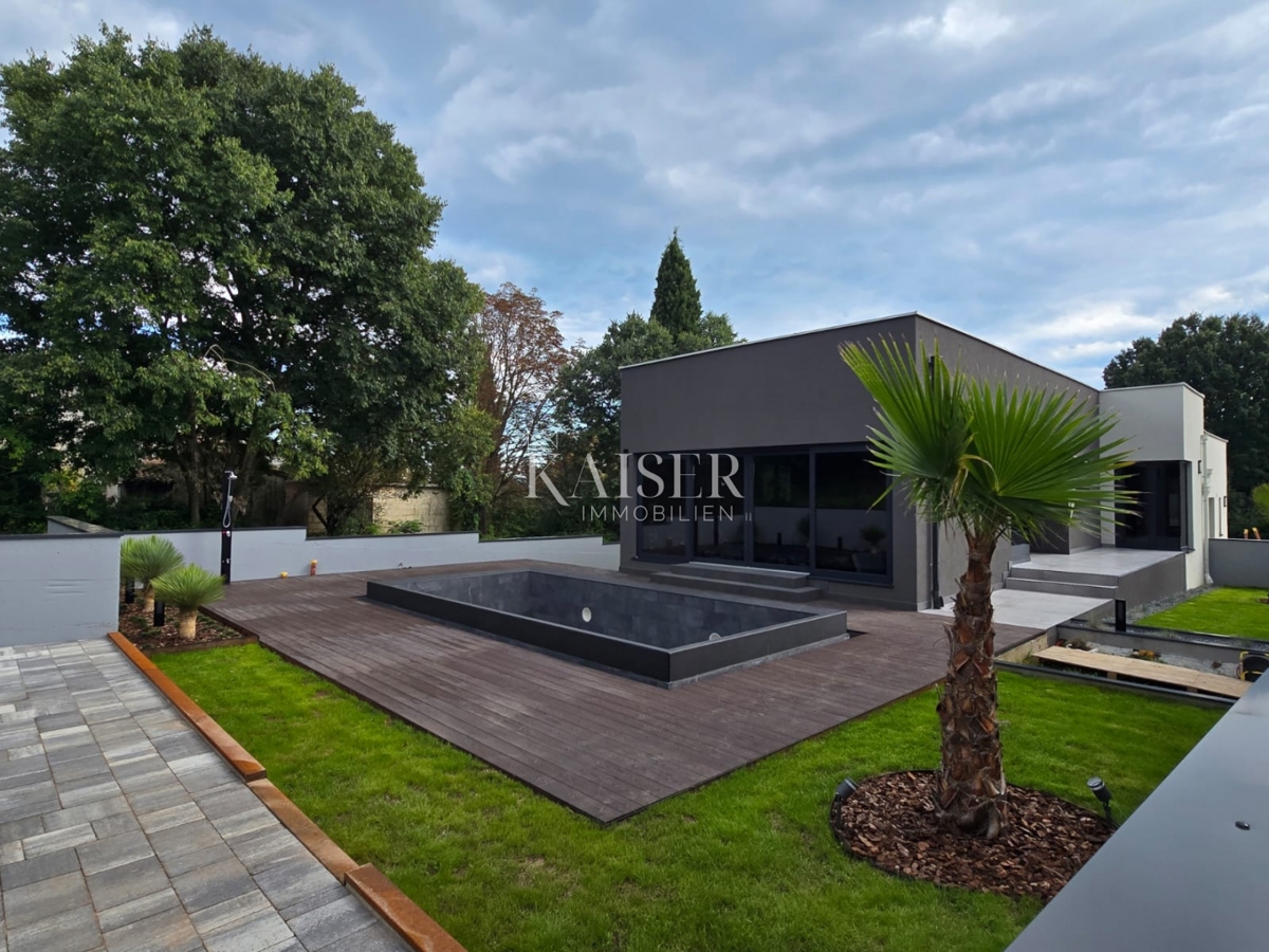 Istria, Barban - Moderna casa bifamiliare con piscina