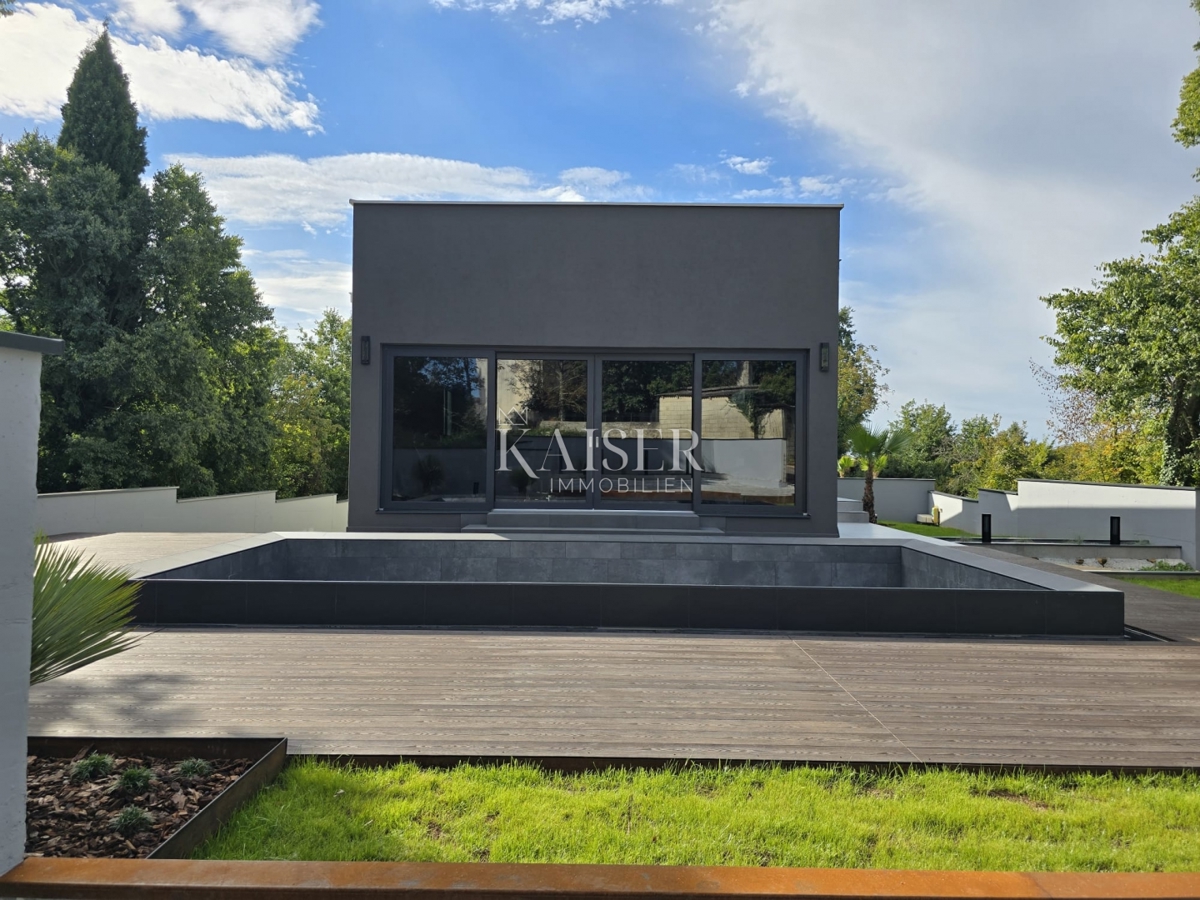Istria, Barban - Moderna casa bifamiliare con piscina