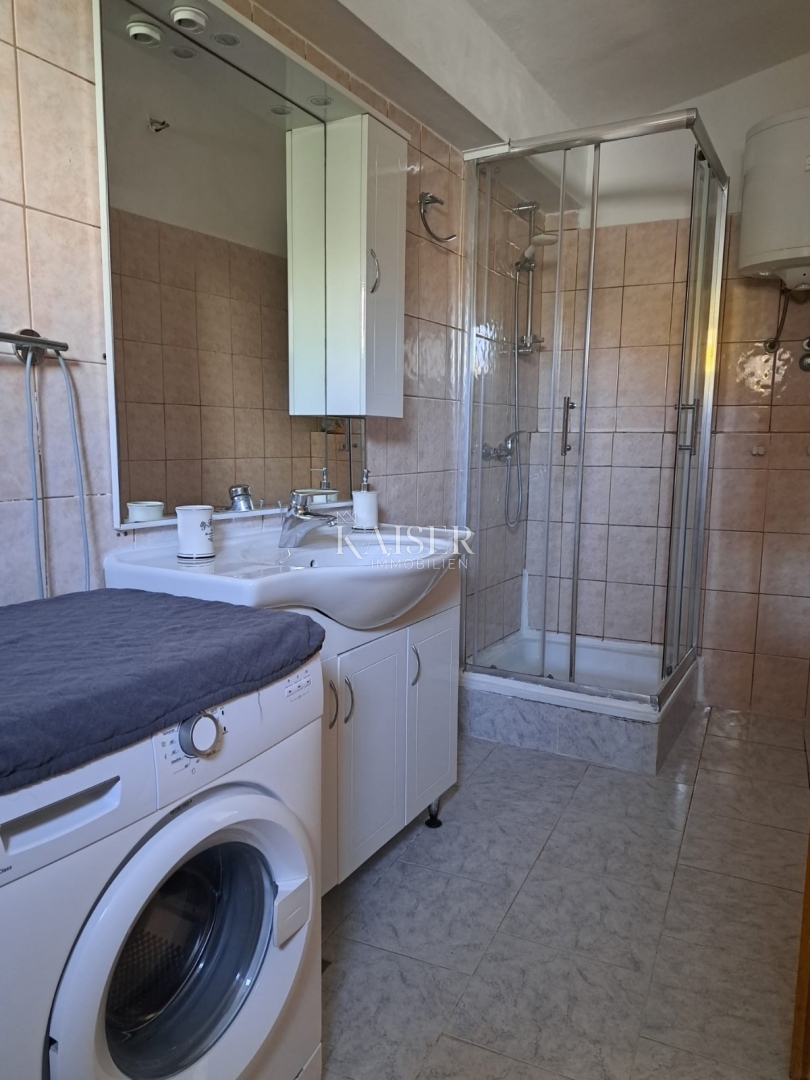 Istria, Medolino - casa con appartamenti di 430m2 a soli 200m dal mare