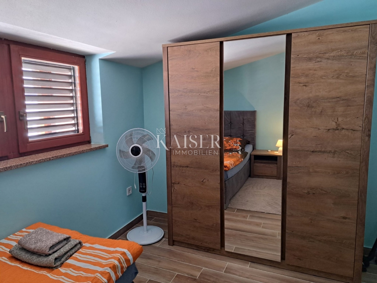 Istria, Medolino - casa con appartamenti di 430m2 a soli 200m dal mare