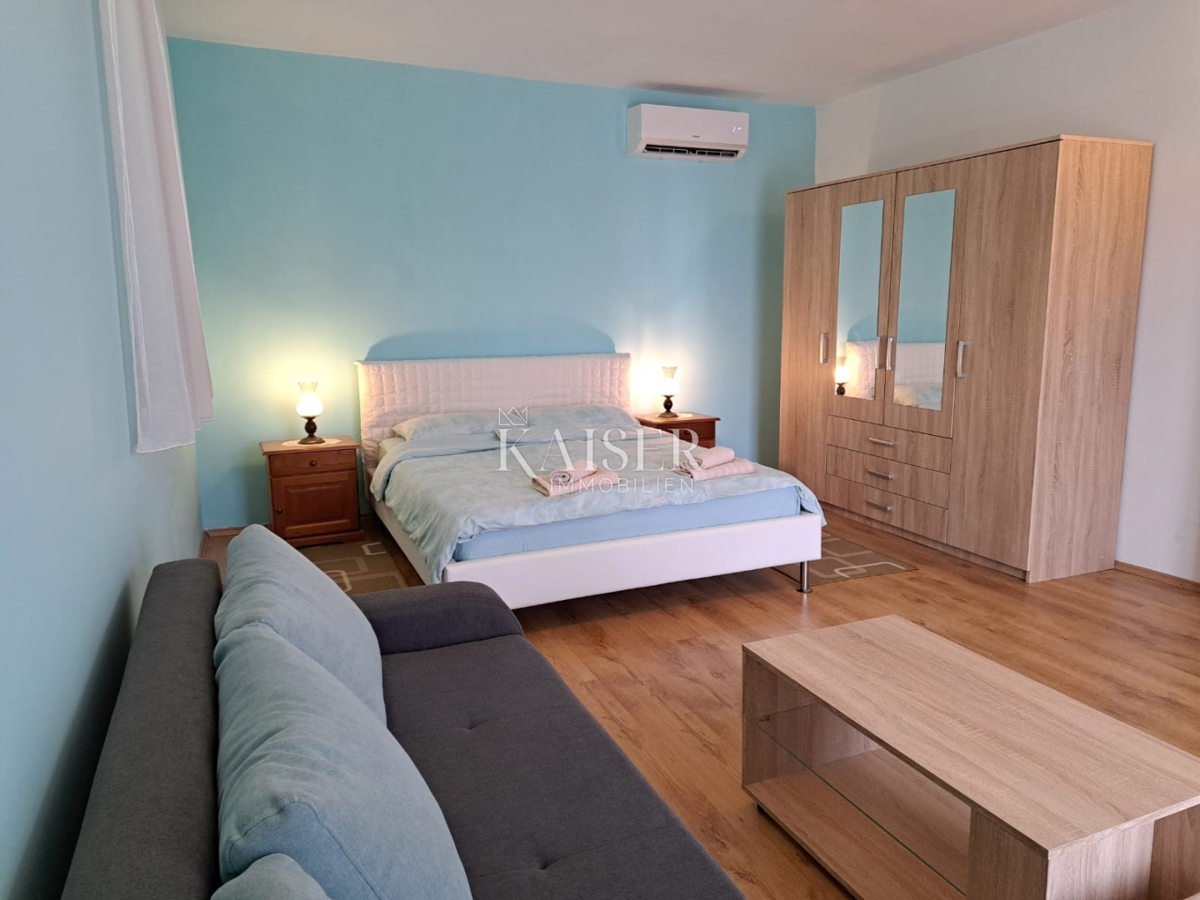 Istria, Medolino - casa con appartamenti di 430m2 a soli 200m dal mare