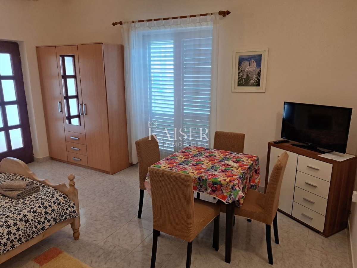 Istria, Medolino - casa con appartamenti di 430m2 a soli 200m dal mare