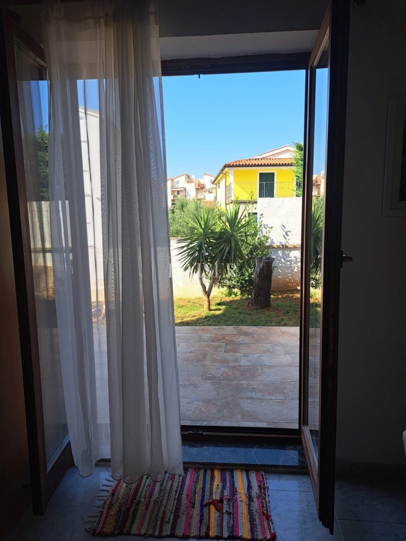 Istria, Medolino - casa con appartamenti di 430m2 a soli 200m dal mare