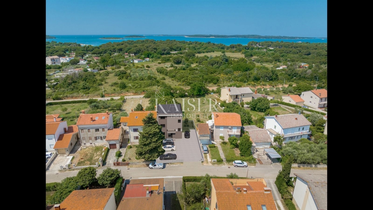 Fasana, Valbandon - appartamento con due camere da letto, nuova costruzione con due posti auto