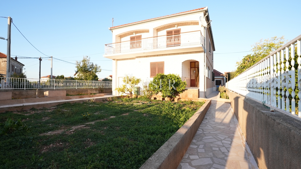 Casa Donje Ražine, Šibenik, 500m2