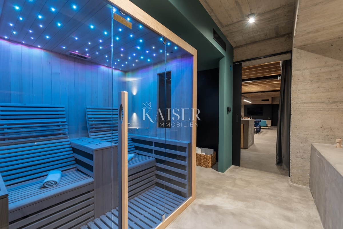 Istria, Montona - villa moderna con vista su Montona