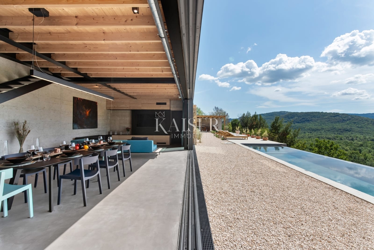 Istria, Montona - villa moderna con vista su Montona