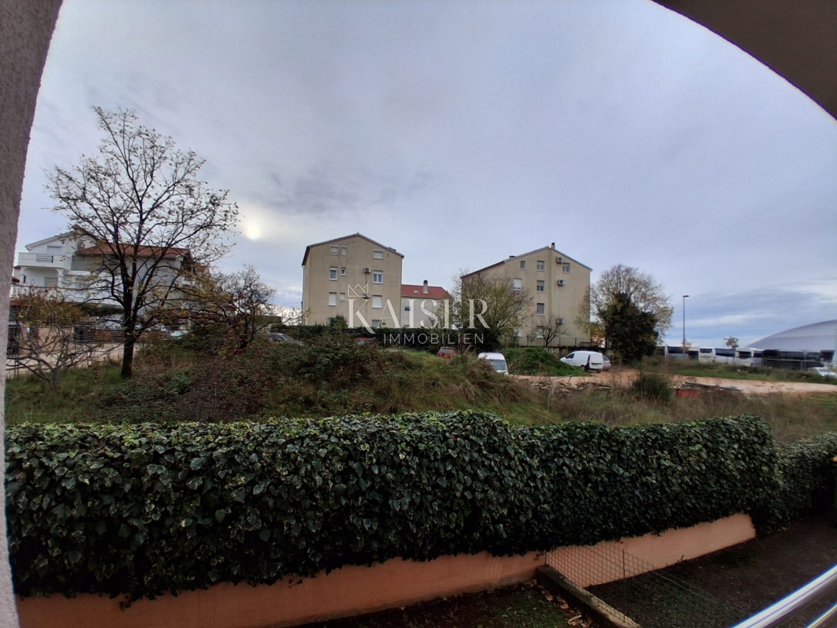 Zara, Višnjik - monolocale con garage 31,79 m2 - € 145.000