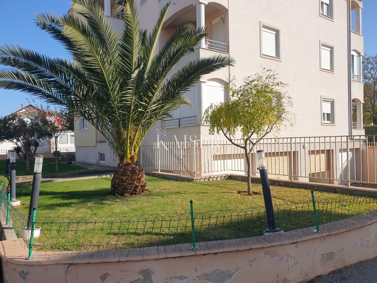 Zara, Višnjik - monolocale con garage 31,79 m2 - € 145.000