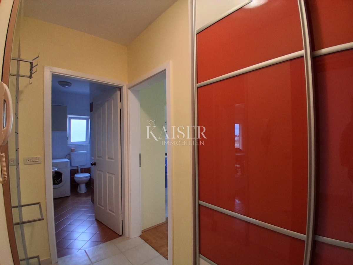 Zara, Višnjik - monolocale con garage 31,79 m2 - € 145.000