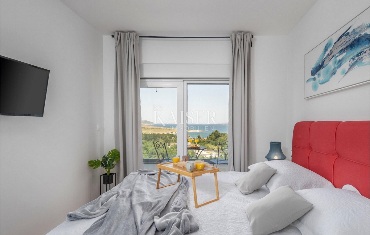 Nuova villa con vista mare vicino a Zara