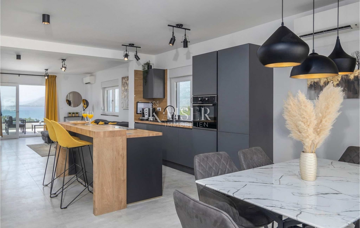 Nuova villa con vista mare vicino a Zara