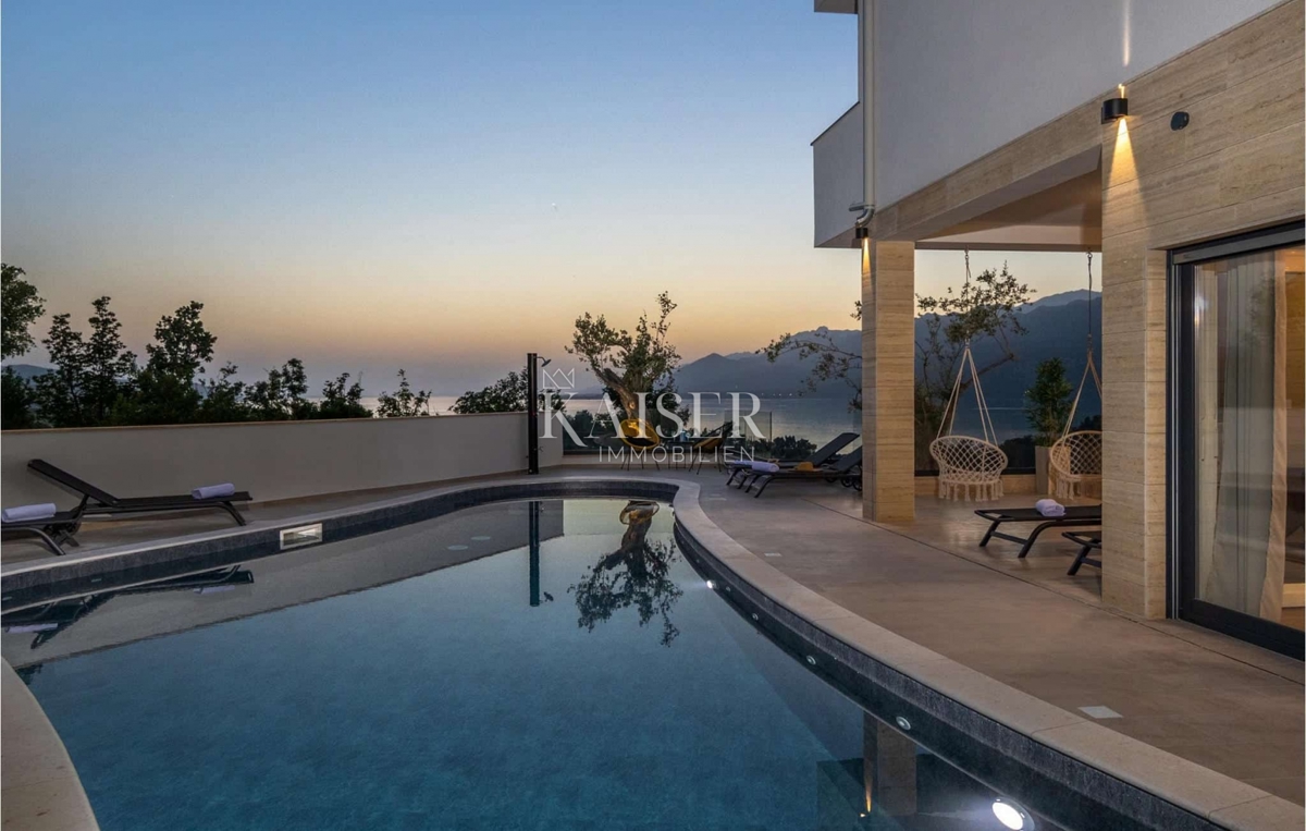 Nuova villa con vista mare vicino a Zara