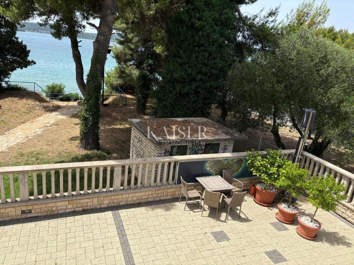 Proprietà fronte mare Sveti Filip Jakov