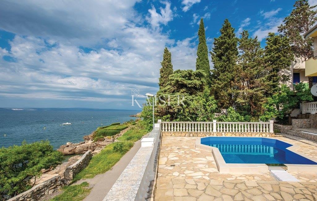 Casa sul mare vicino a Novi Vinodolski