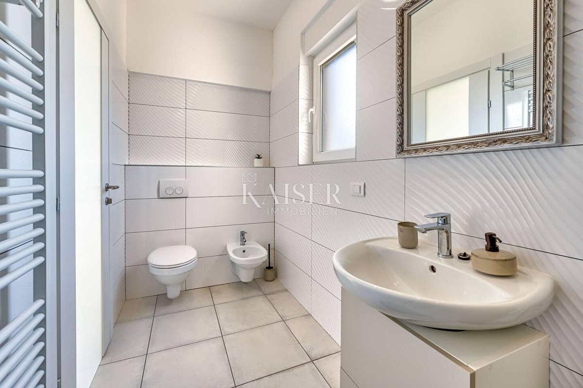 Casa con piscina vicino a Dignano