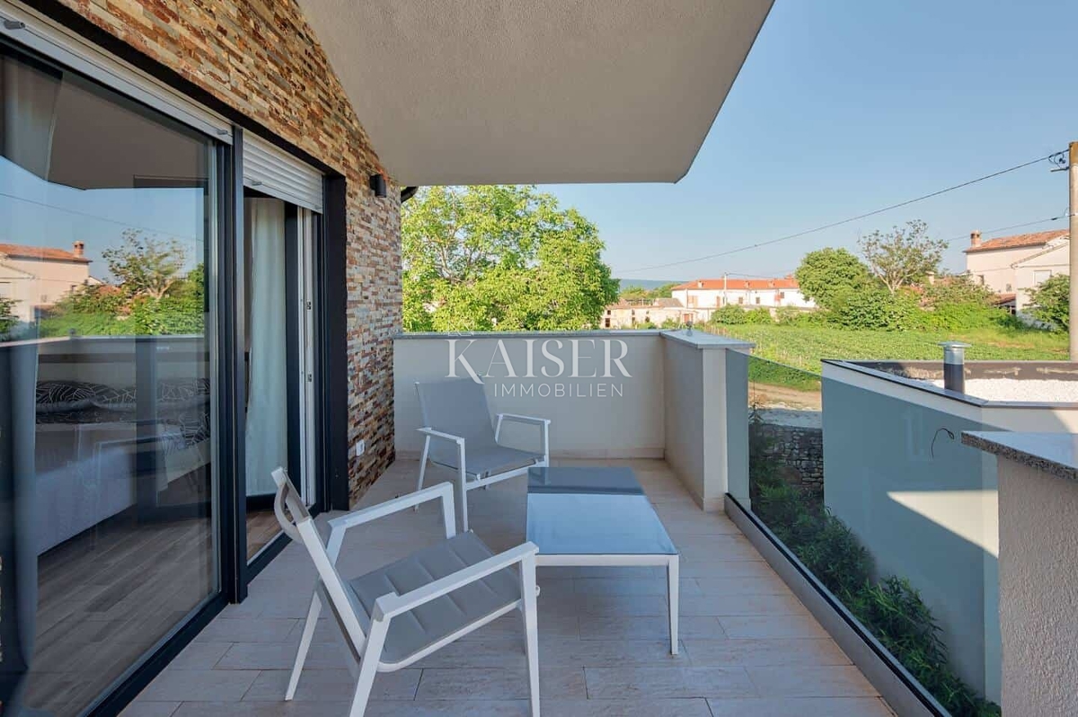 Casa con piscina vicino a Dignano