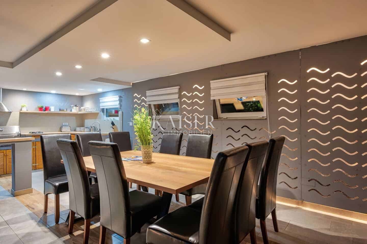 Casa con piscina vicino a Dignano