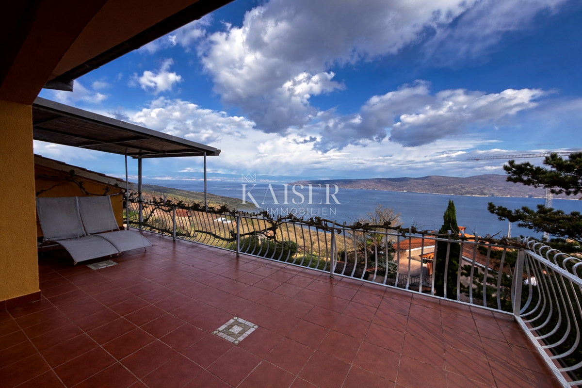Opatija, Brseč - vista panoramica sul mare, casa, 243 m2