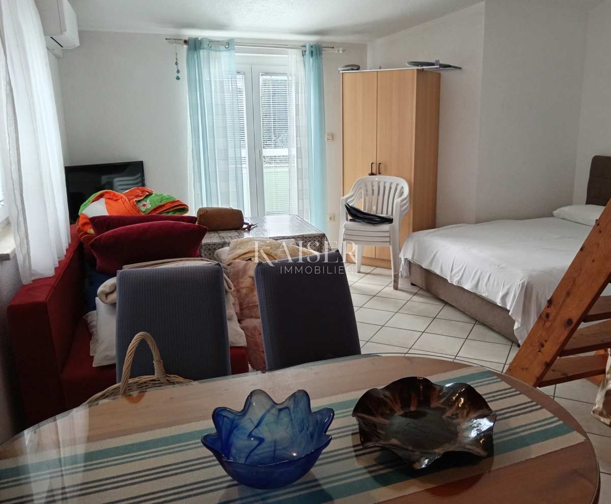 Medolino, appartamento con grande terrazza a 400 metri dal mare