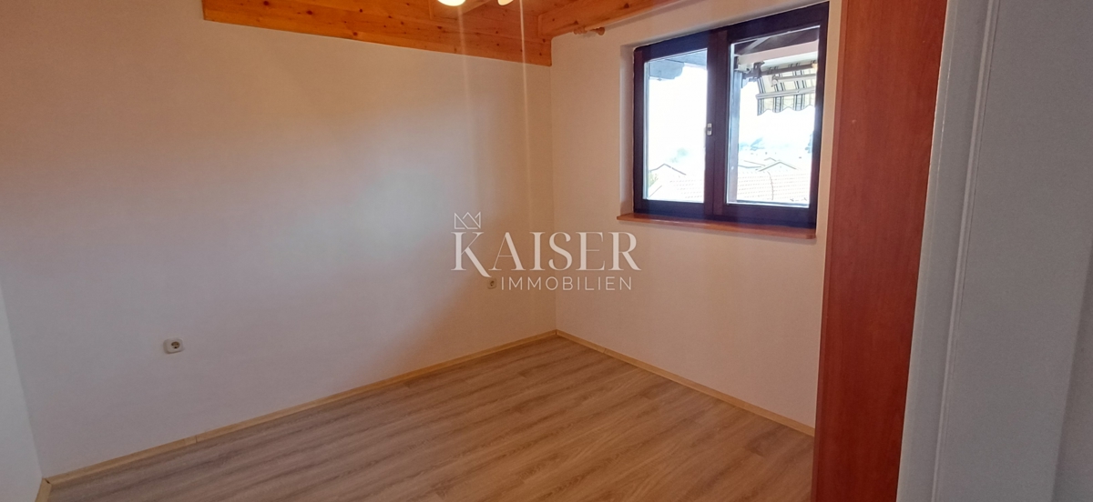 Vir – Appartamento con terrazza e vista mare, a 120 m dalla spiaggia