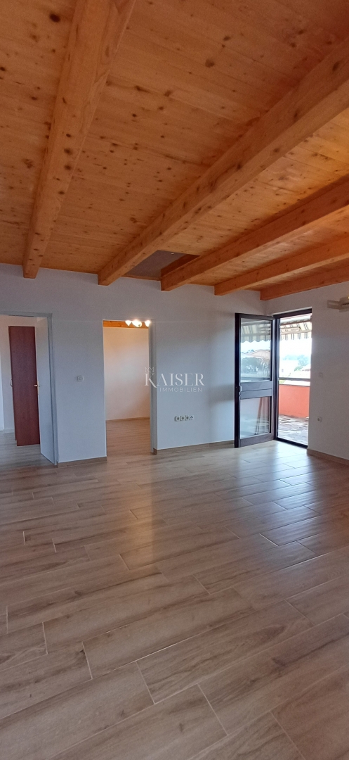 Vir – Appartamento con terrazza e vista mare, a 120 m dalla spiaggia