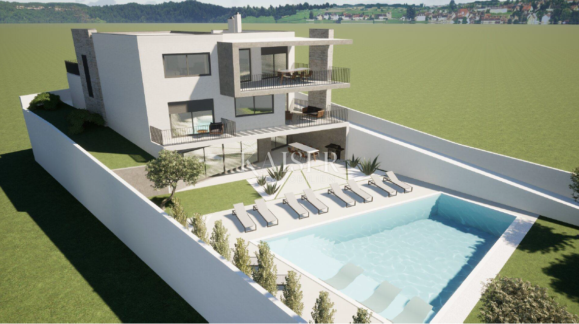 Istria - Parenzo, villa di lusso con ascensore, piscina interna ed esterna