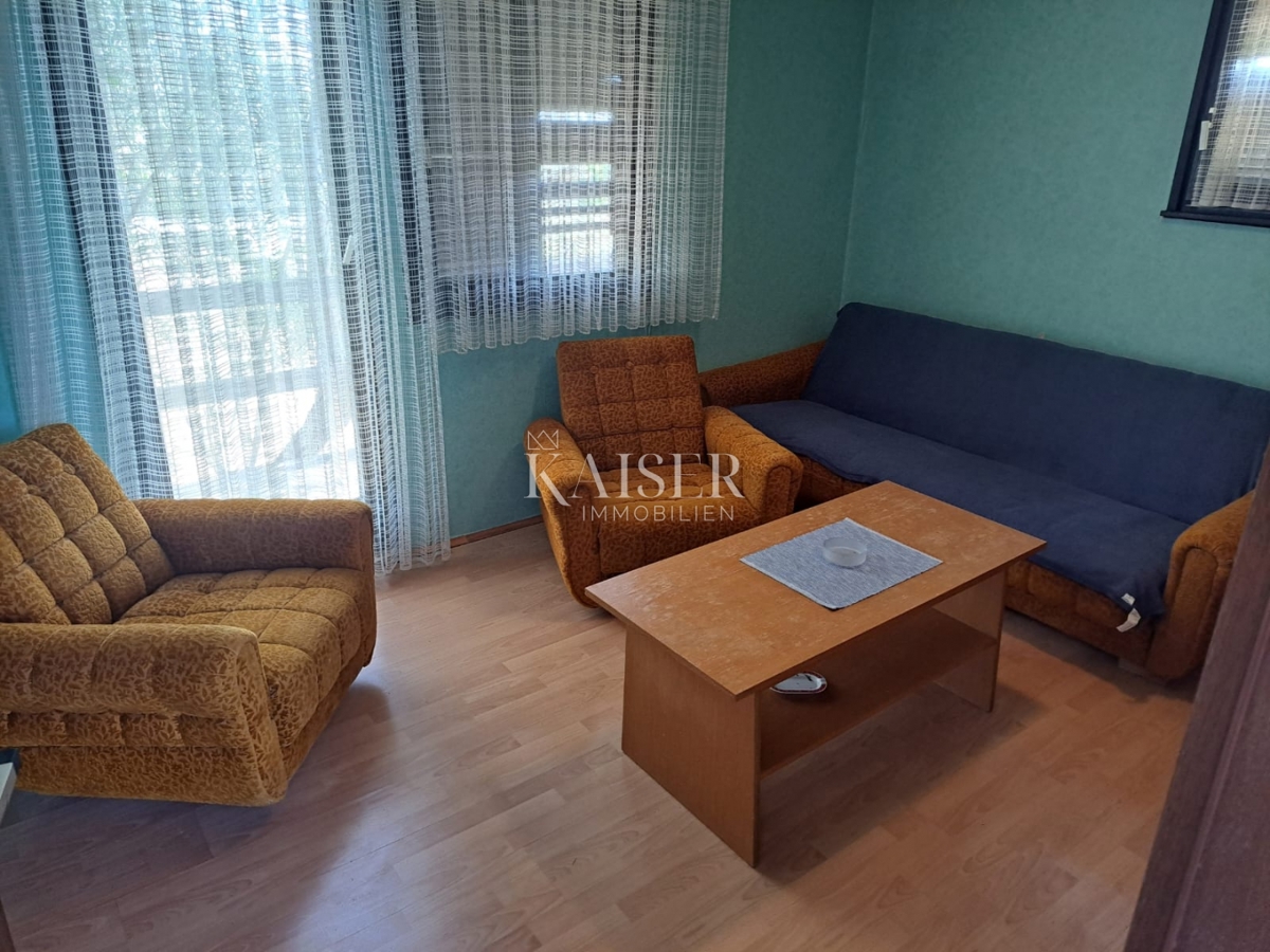 Krk, Brzac - casa indipendente con nuovo progetto di ricostruzione