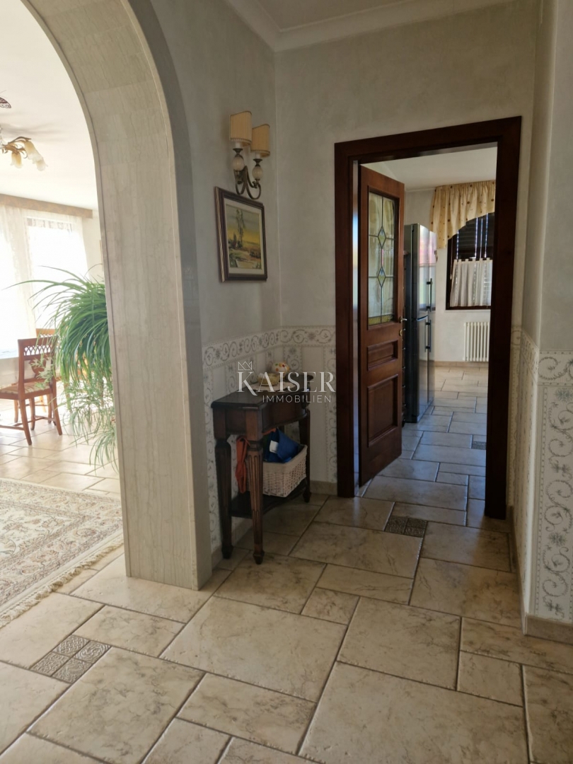 Umag, Istria, splendida villa in posizione fantastica vicino al mare