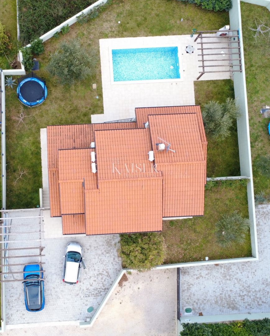 Istria, Rabac - casa con vista mare e piscina, 220 m2