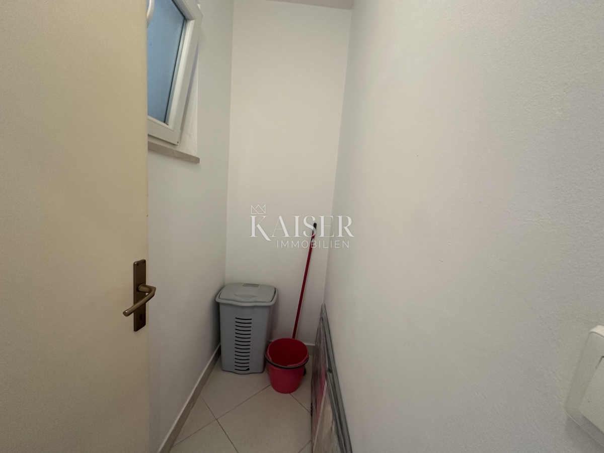 Zara, Diklo - casa di 98 m2 vicino alla spiaggia, a 30 m dal mare.