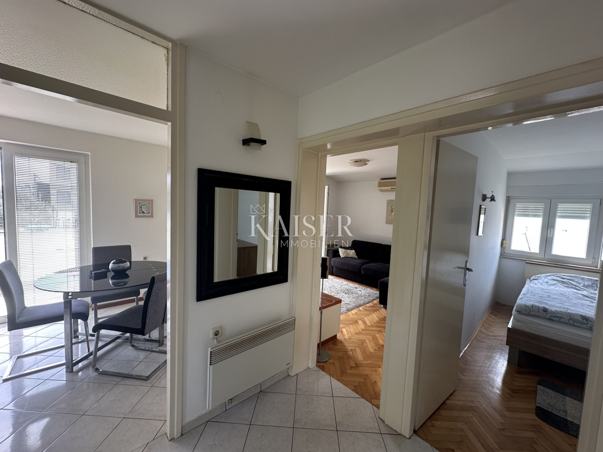 Zara, Diklo - casa di 98 m2 vicino alla spiaggia, a 30 m dal mare.