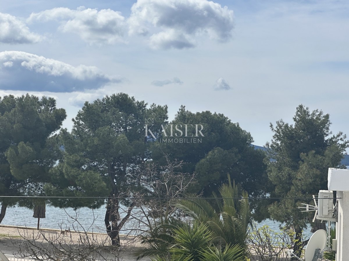 Zara, Diklo - casa di 98 m2 vicino alla spiaggia, a 30 m dal mare.