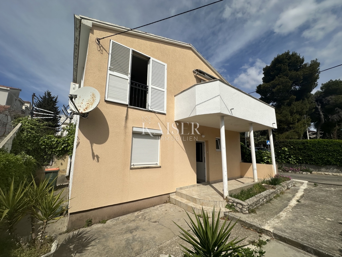 Zara, Diklo - casa di 98 m2 vicino alla spiaggia, a 30 m dal mare.