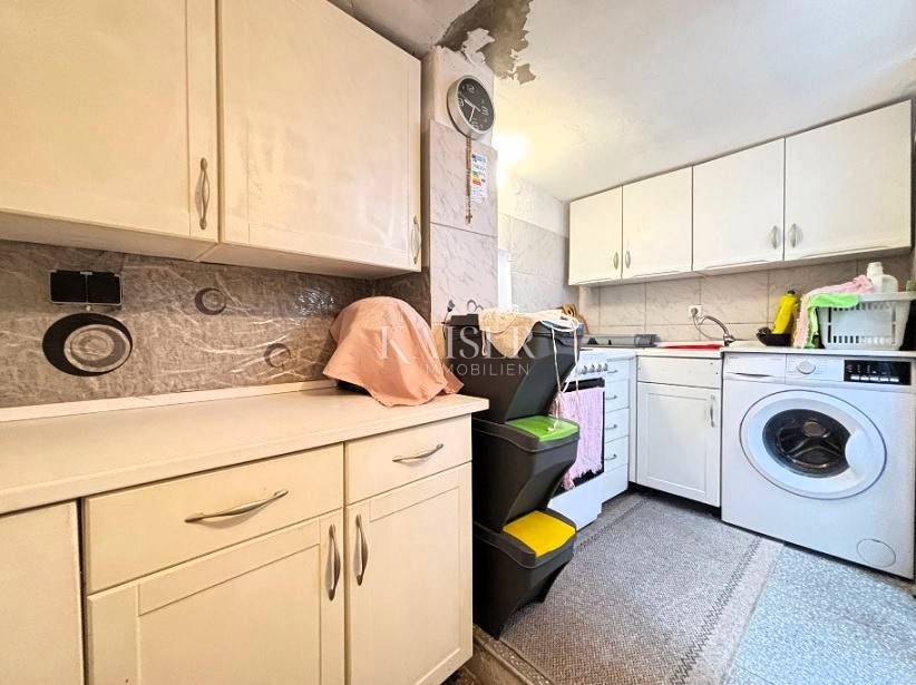 Isola di Pag – Kolan, 2 unità, cortile, parcheggio