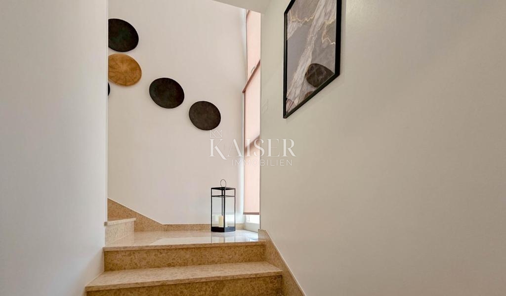 Umag, Zambratija, Istria, splendida villa con piscina e vista mare