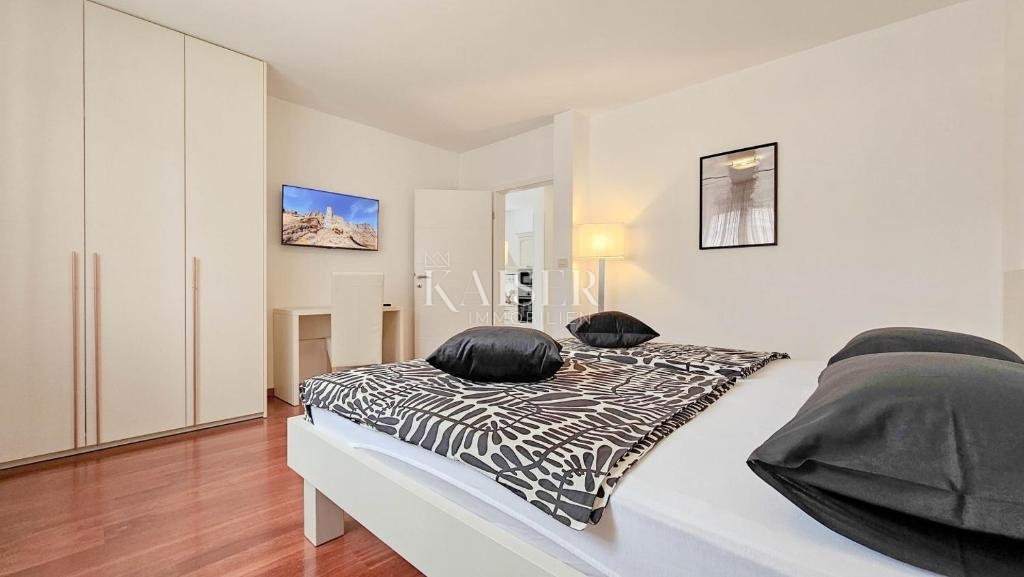 Umag, Zambratija, Istria, splendida villa con piscina e vista mare