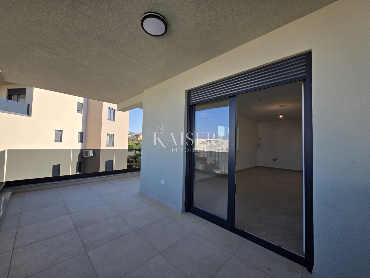 Istria - Parenzo appartamento con 3 camere da letto vicino al mare