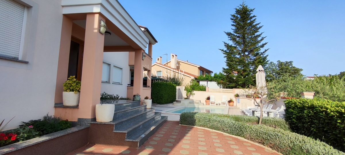  Ville Medulin, 530m2