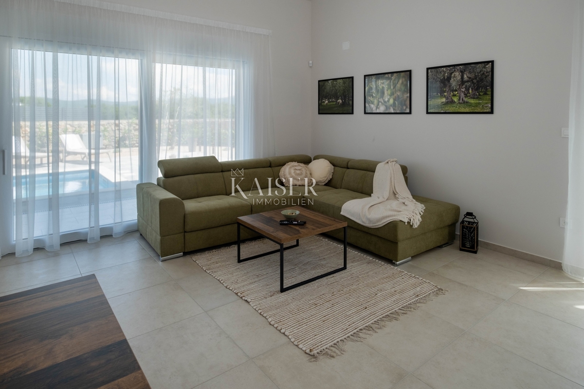  Ville Krk, 11.111m2