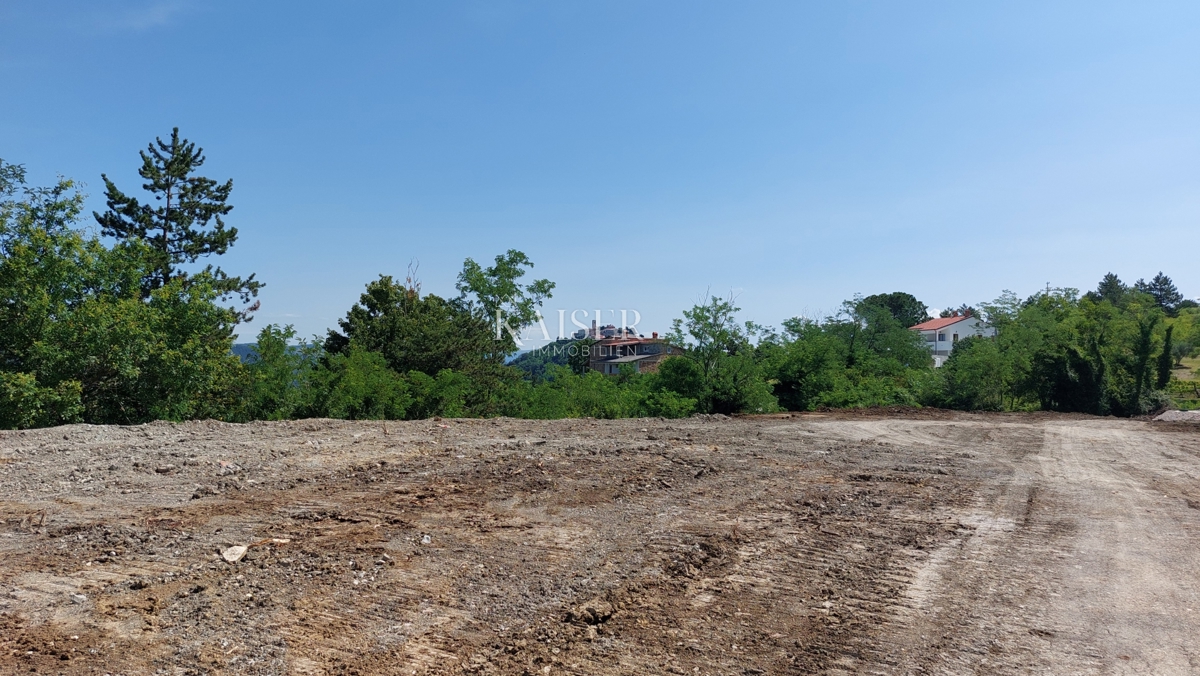 Istria, Montona - terreno edificabile con vista panoramica