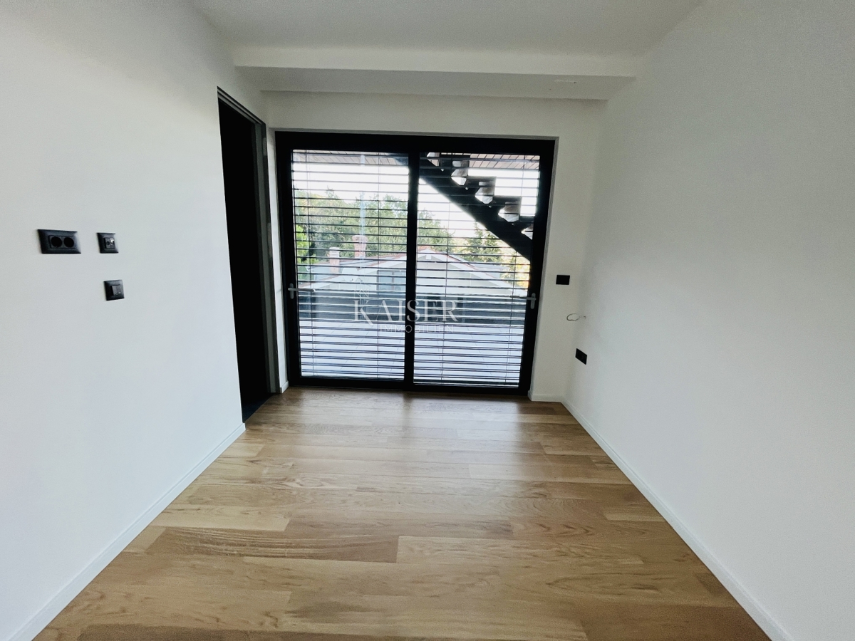 Appartamento Ičići, Opatija - Okolica, 352,15m2