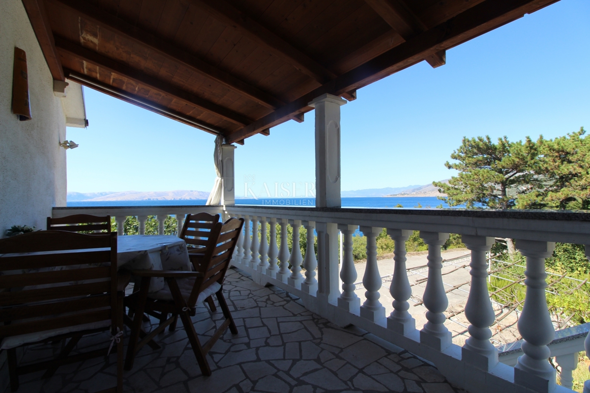 Senj, Senj - casa prima fila al mare