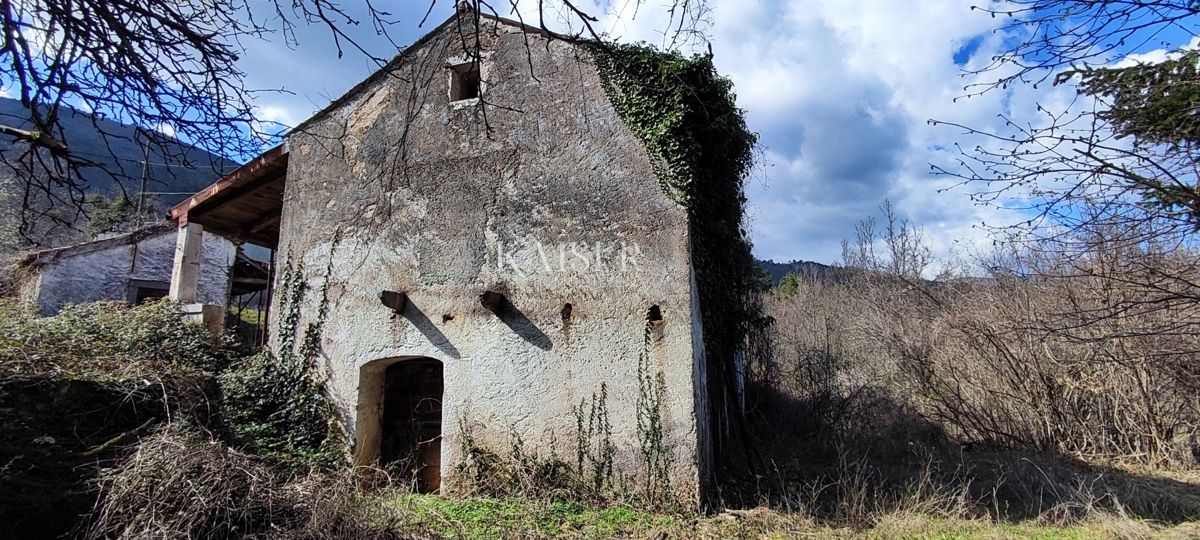 Mošćenička Draga - terreno, 8.000 m2