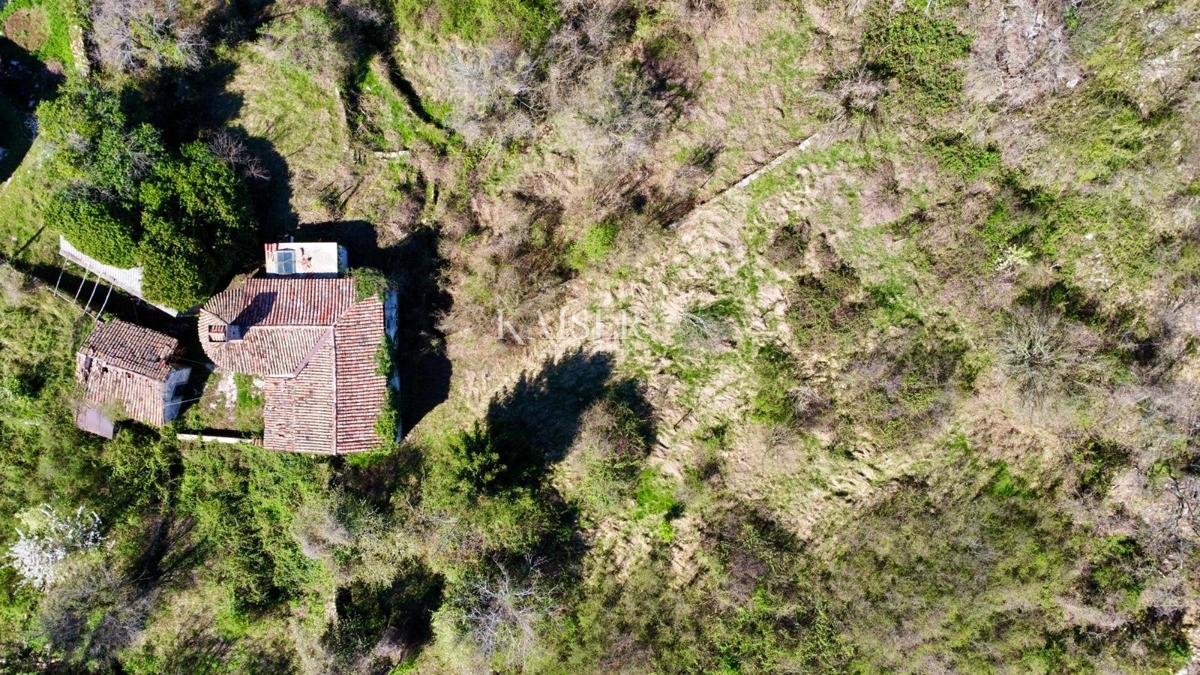 Mošćenička Draga - terreno, 8.000 m2