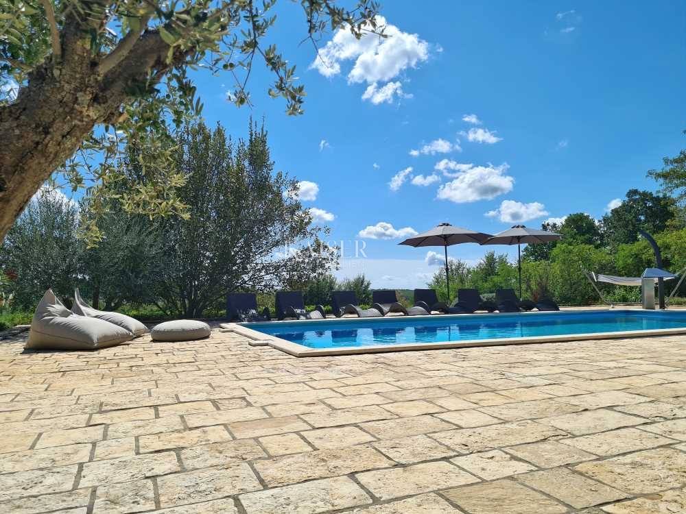 Istria - Parenzo, villa di lusso con vista mare e sauna