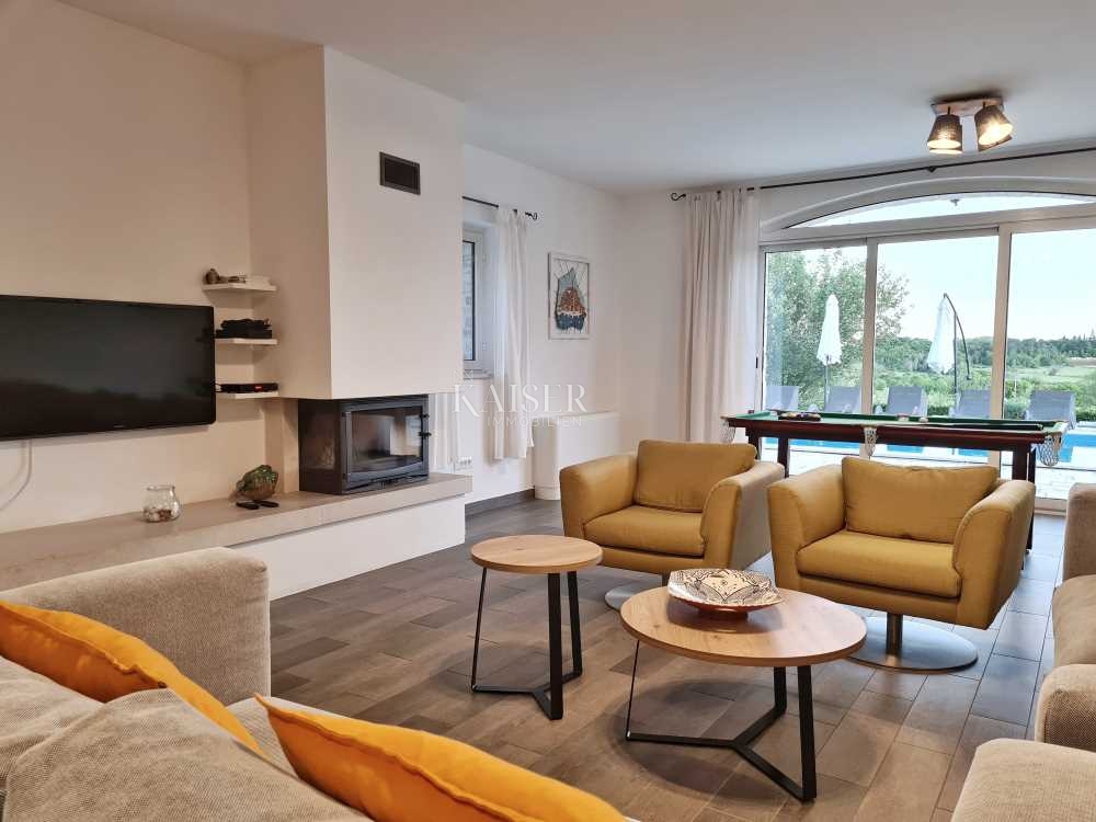 Istria - Parenzo, villa di lusso con vista mare e sauna